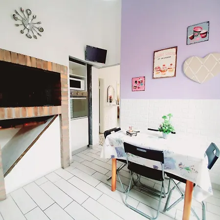 Accogliente Casa Indipendente Con Wi-Fi Gratis, Vicino Al Centro E Alle Attrazioni, 3 Camere Daire