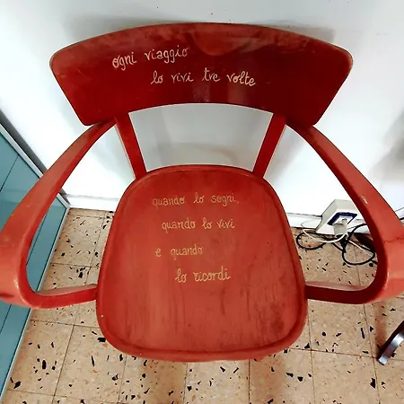 Accogliente Casa Indipendente Con Wi-fi Gratis, Vicino Al Centro E Alle Attrazioni, 3 Ravenne
