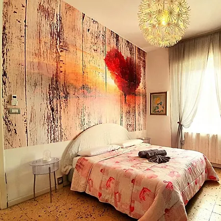 Accogliente Casa Indipendente Con Wi-fi Gratis, Vicino Al Centro E Alle Attrazioni, 3 * Ravenna