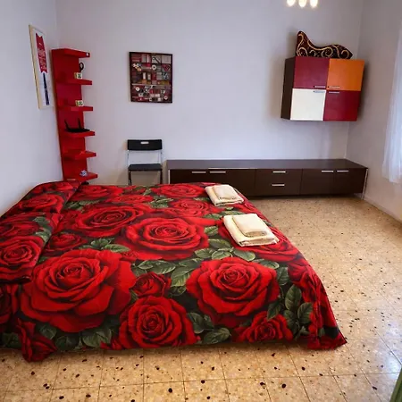 Accogliente Casa Indipendente Con Wi-Fi Gratis, Vicino Al Centro E Alle Attrazioni, 3 Camere * Ravenna