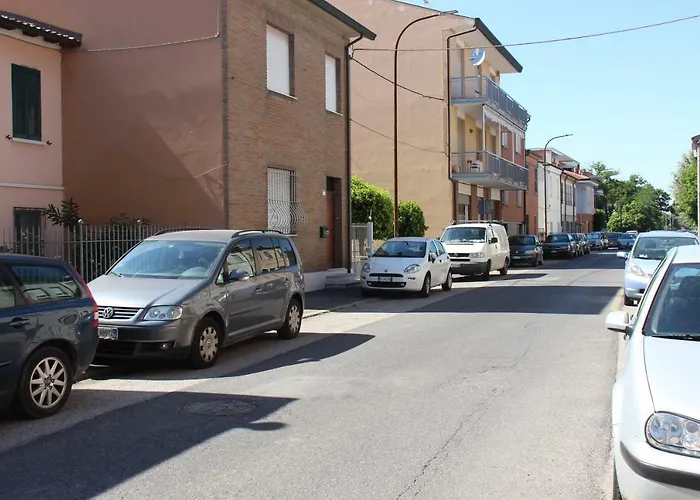 Accogliente Casa Indipendente Con Wi-Fi Gratis, Vicino Al Centro E Alle Attrazioni, 3 Camere Ravenna